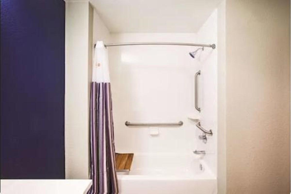 La Quinta By Wyndham Omaha Airport Downtown Hotel Carter Lake Екстериор снимка