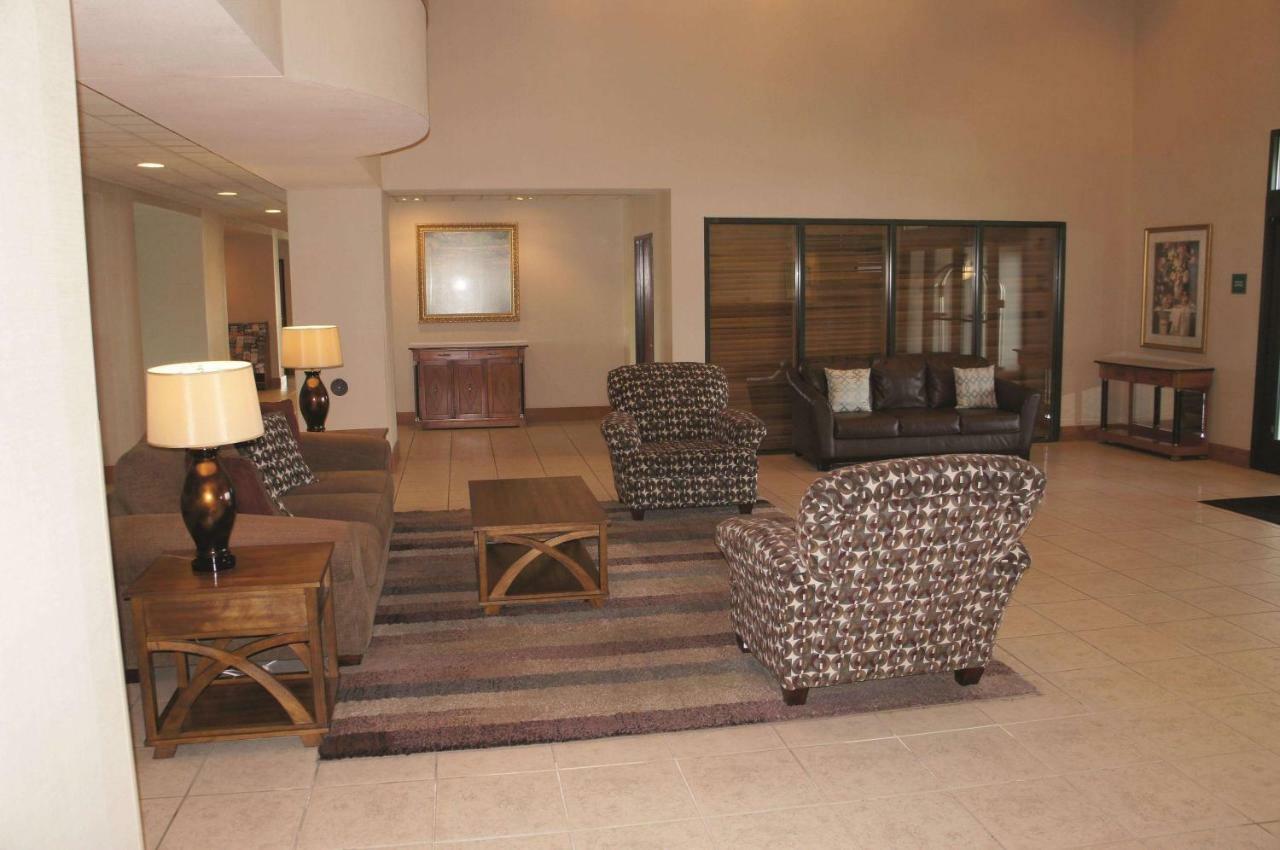 La Quinta By Wyndham Omaha Airport Downtown Hotel Carter Lake Екстериор снимка