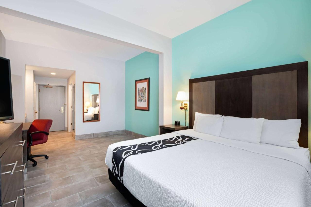 La Quinta By Wyndham Omaha Airport Downtown Hotel Carter Lake Екстериор снимка